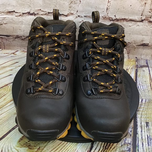 Columbia Kids Brown Leather High Top Waterproof Hiking Boots Wide Fit 2 W Youth - Picture 2 of 8